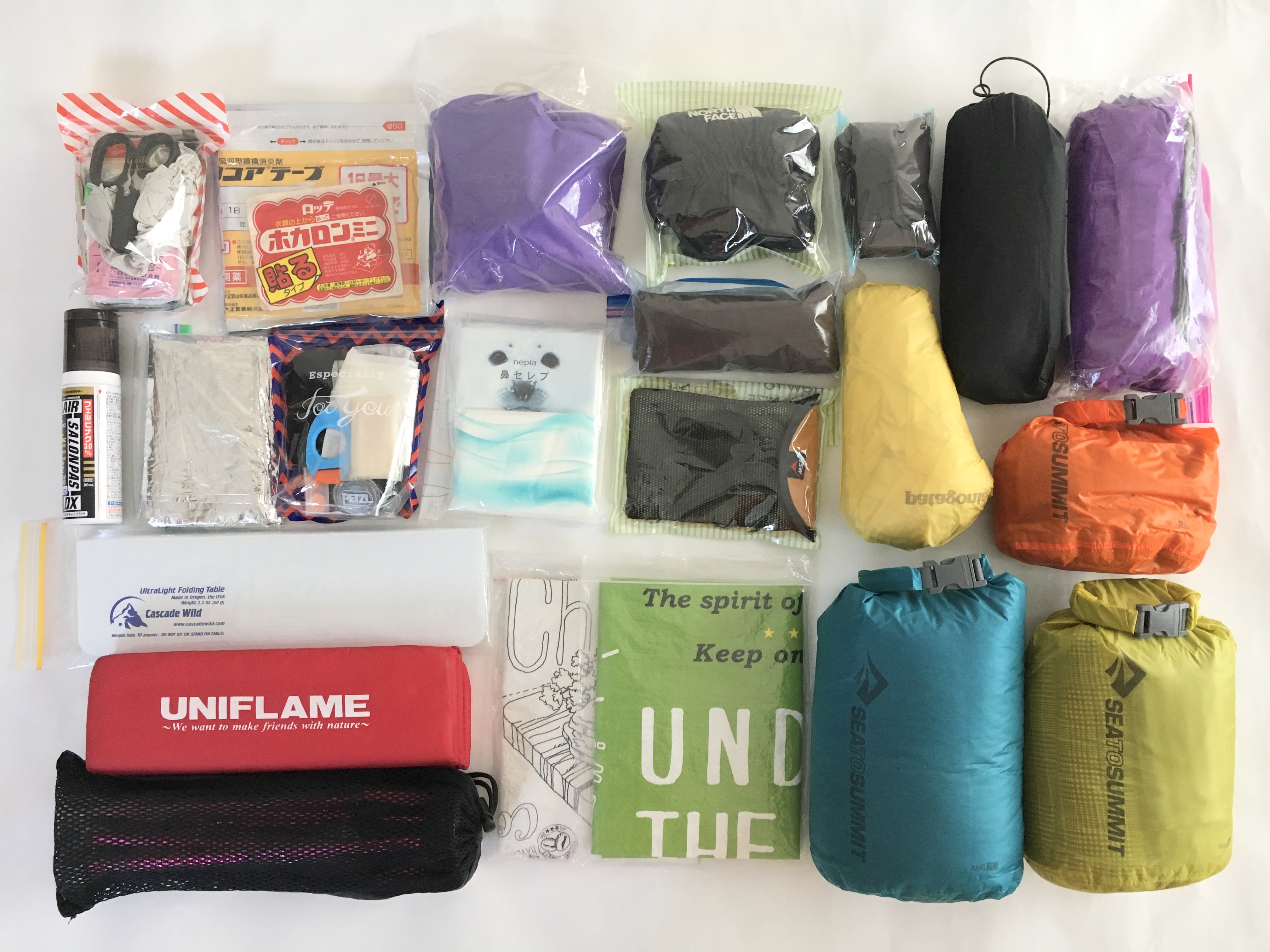日帰り登山の荷物の重量や登山の荷物の重さは体重のどのくらい?